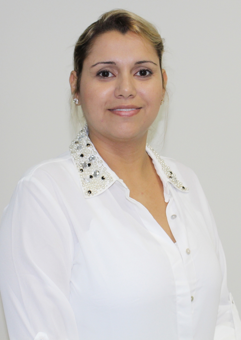 Cintia Fernanda Henschel Machado - Democratas